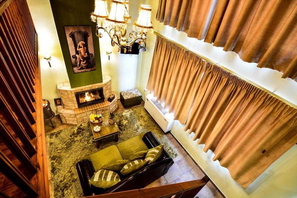 Camelia Suites Synikia Mesi Trikalon ภายนอก รูปภาพ
