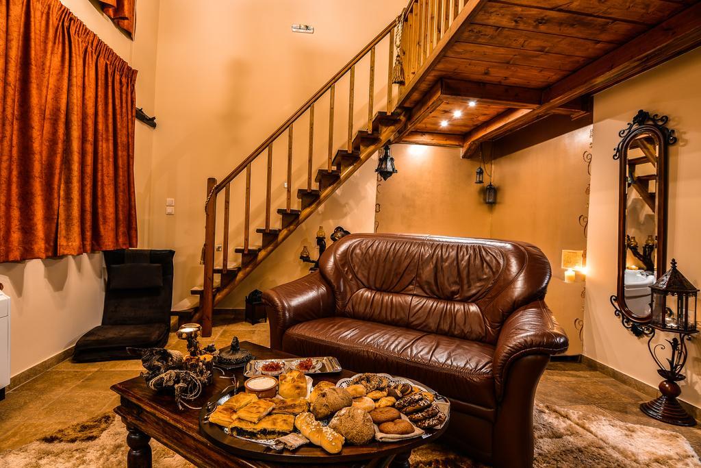 Camelia Suites Synikia Mesi Trikalon ภายนอก รูปภาพ