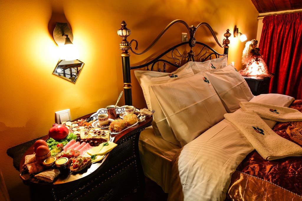 Camelia Suites Synikia Mesi Trikalon ภายนอก รูปภาพ